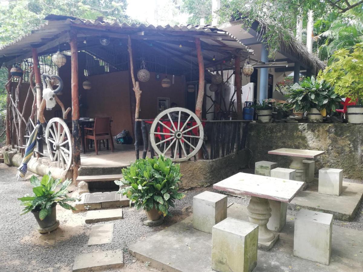 Sea Breeze Garden Tangalle Exterior foto